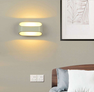 Nueva lámpara de pared de 5W arriba y abajo Lámpara de pared de estilo simple Luz de vestidor