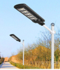 Luz de inundación solar IP66 para exteriores a prueba de agua y protección contra rayos con luz de calle solar con marco de vidrio para PC antidesprendimiento