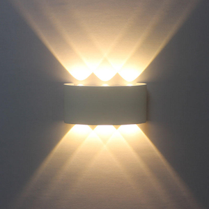 Luz de pared Led Decoración de aluminio interior Iluminación interior Arriba y abajo Luz de pared impermeable Lámpara de pared de jardín al aire libre