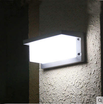 30W Super Bright Solar Lights 122led IP65 Lámpara solar interior impermeable para exteriores con cabeza ajustable Amplio ángulo de iluminación