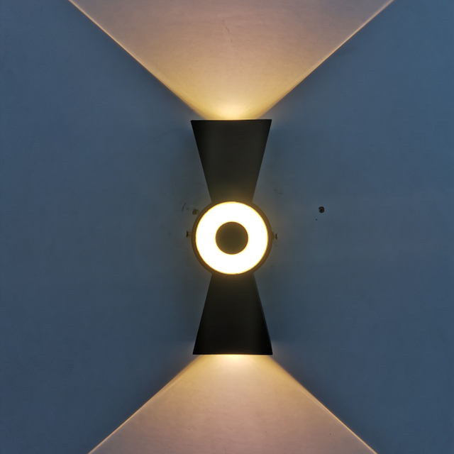 Lámpara de pared con forma de nudo chino impermeable para exteriores de 6W, candelabro de aluminio con chip COB arriba y abajo, luz de pared ip65, jardín de porche cuadrado