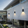 Luz de pared para exteriores con dos cabezales, sensor solar, luces de seguridad alimentadas por LED, lámpara de pared impermeable para exteriores IP 65