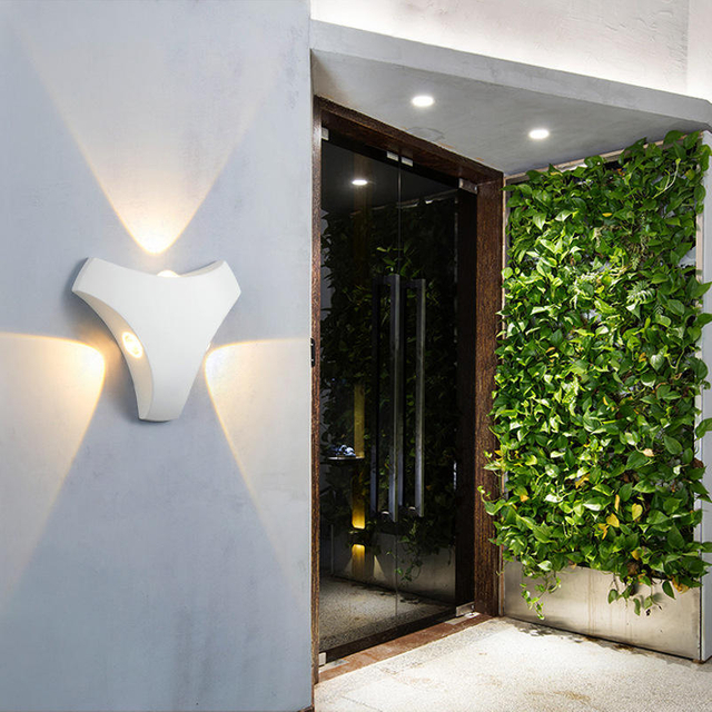 Iluminación de pared exterior decorativa Lámpara de pared de oficina Luz de pared exterior interior LED Lámpara de patio IP65 Proveedores