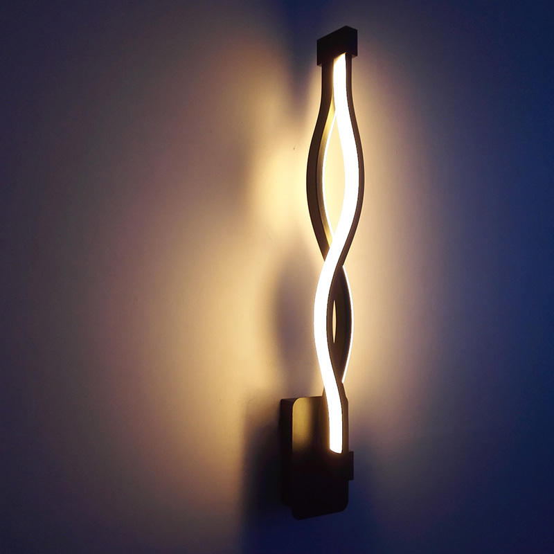 AC 85-265V Decoración moderna de la casa Forma de onda Aluminio Arriba Abajo Lámpara de pared LED Luz de pared LED interior Luz de guirnalda de vacaciones