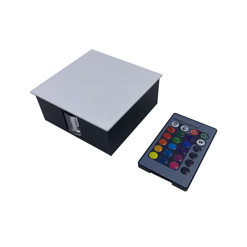 La luz de pared LED RGB 3W más nueva con control remoto Lámpara de varita led colorida para interiores