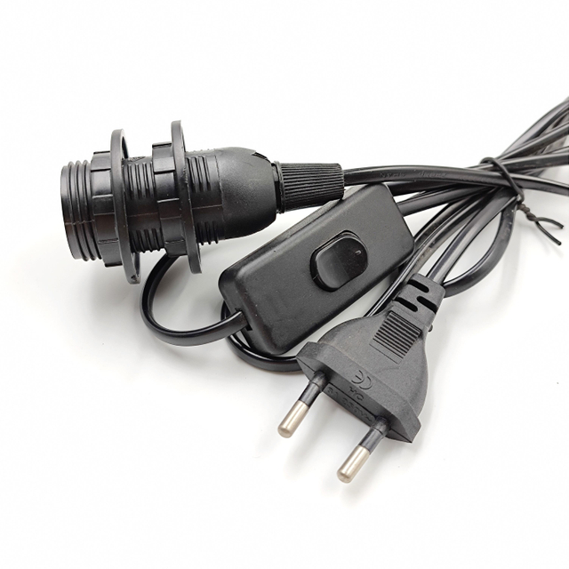 Enchufe de cable de la UE 303 interruptor Cable de alimentación de extensión 303 interruptor E14 doble anillo Cable tornillo Base lámpara LED colgante cabeza bombilla enchufe