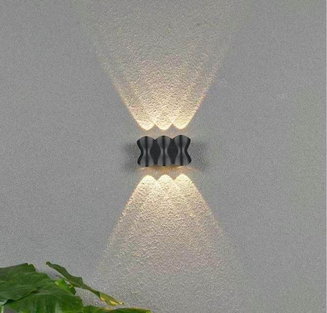 Lámpara de pared LED montada en la pared para interiores al aire libre hacia arriba y hacia abajo de iluminación impermeable IP65
