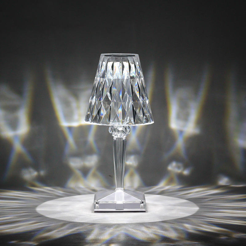 Luz decorativa de cumpleaños Lámpara de mesa LED Lámpara de mesa de bar Lámpara de mesa interior Regalo de niña Regalo de San Valentín