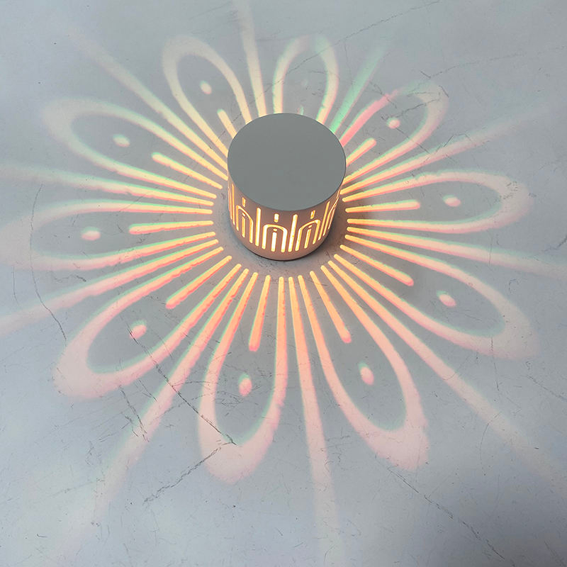 Lámpara nórdica de pavo real, luz Led de pared de pavo real dorado, candelabros nórdicos RGB, iluminación para decoración de habitación, decoración brillante, pájaro Animal 360