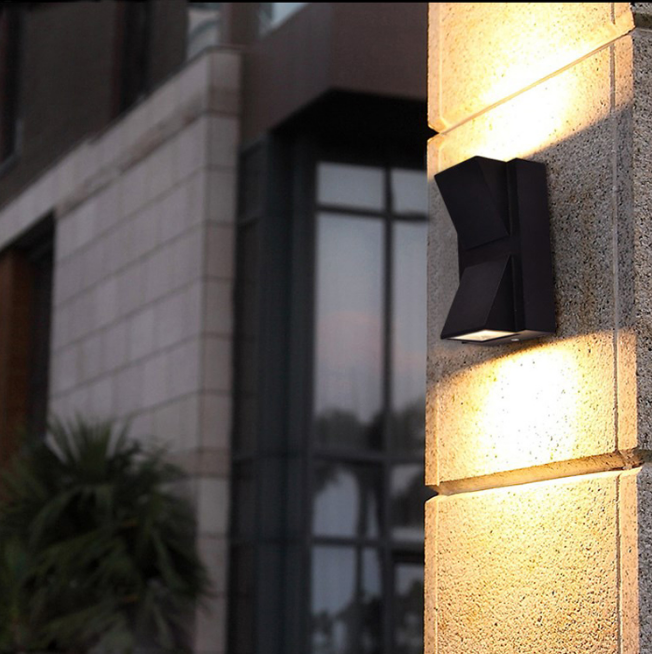 Lámpara LED de 5W y 12W para exteriores, lámpara de pared resistente al agua, luz Led de pared moderna de aluminio hacia arriba y hacia abajo, luz Exterior para jardín, patio, porche