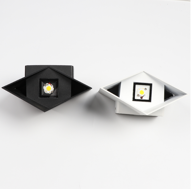 2023 nueva COB Led Wandlamp 12W impermeable al aire libre arriba y abajo iluminación de jardín con precio de fábrica