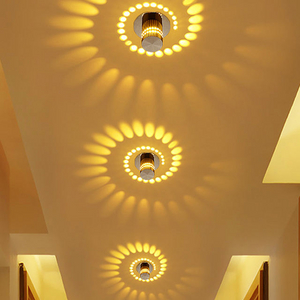 Luz de techo con orificio en espiral integrado Iluminación interior Luz de pared decorativa RGB con controlador