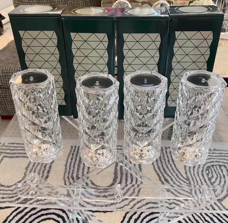 Regalo de cumpleaños para niña, lámpara de mesa acrílica, lámpara de mesa con sentido de la atmósfera, lámpara de mesa recargable por USB, lámpara de mesa romántica