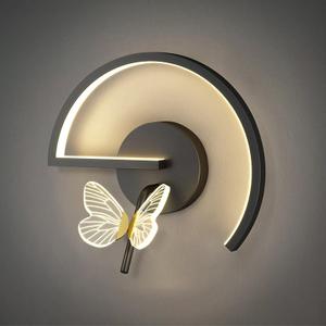 Lámpara de pared de mariposa, dormitorio de lujo, mesita de noche, fondo de sala de estar minimalista moderno, pasillo creativo nórdico, pasillo, TV, interior