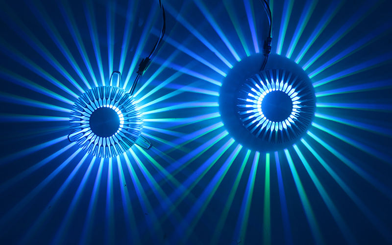 Lámpara de pared de girasol de alta calidad hermosa y luz nocturna LED con precio de fábrica en alto grado