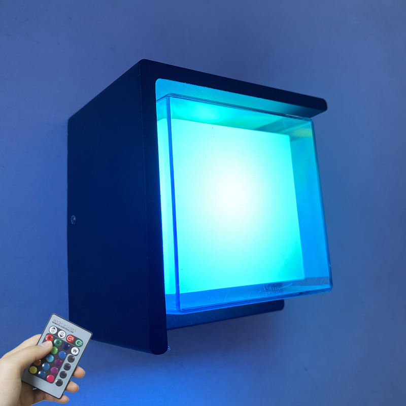 Pared led para exteriores IP65 Tuya graffiti aplicación inteligente control colorido atenuación impermeable lámpara de pared para exteriores luz moderna para exteriores