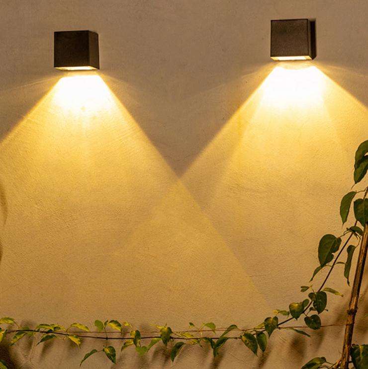 Nueva luz de pared solar para exteriores, lámpara de pared para jardín, luz nocturna cuadrada para el hogar, lámpara de ahorro de energía para exteriores, impermeable 