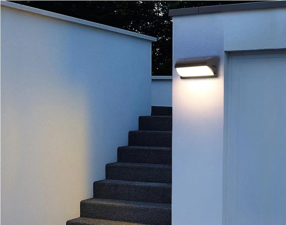 Lámpara LED de pared para exteriores de 12W, luz de pared led resistente al agua, luz simple para pasillo, escaleras, patio, luz de pared para balcón, súper brillante