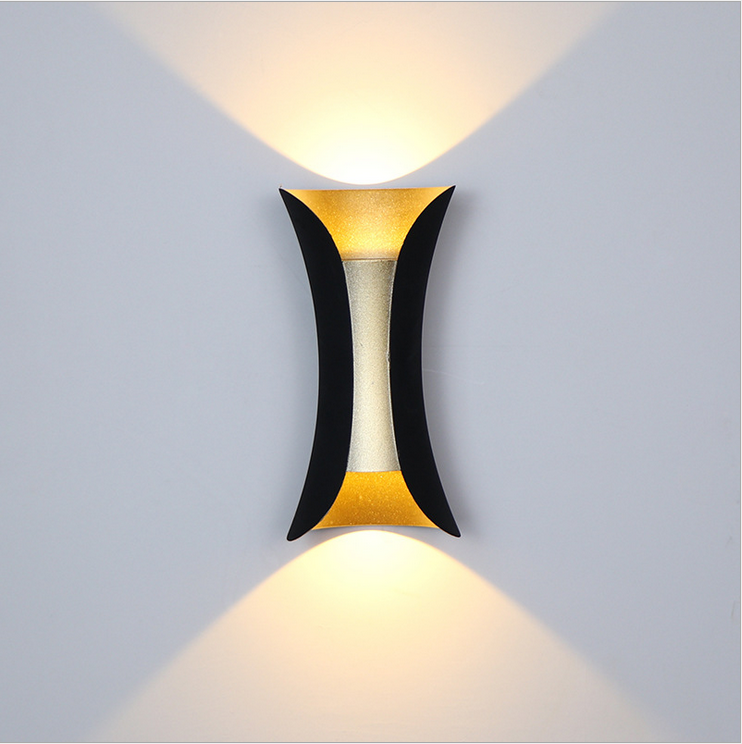 Lámpara de pared de jardín IP65 Luz de pared LED impermeable para exteriores 10W AC 110V 220V Iluminación hacia arriba y hacia abajo Aparece un ambiente de color blanco
