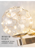 Lámpara de pared Led de luz nórdica, lámpara de pared dorada, punto de pared, fábrica de gypsophila, personalidad, fondo de sala de estar, dormitorio minimalista moderno, lámpara de pared dorada junto a la cama