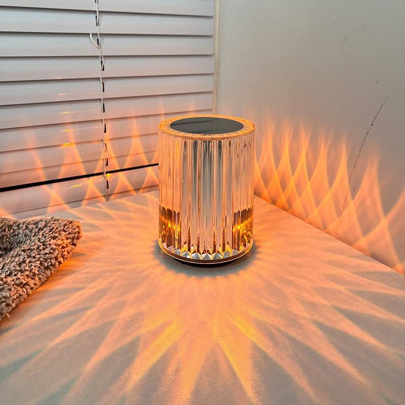 Lámpara de mesa acrílica superventas de Amazon, regalo de vacaciones, lámpara de mesa recargable por USB, lámpara de mesa con Control remoto que cambia de 16 colores