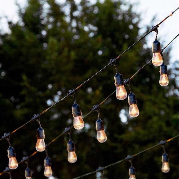 Iluminación de jardín inteligente 15m RGB ambiente de jardín cable de iluminación control de teléfono inteligente E27 fabricante de enchufes ventas directas
