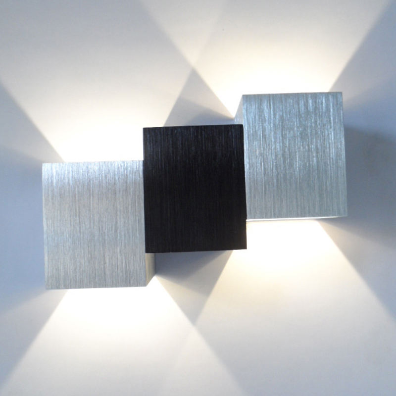 Lámpara de pared escalonada con luz LED moderna y luz decorativa para interiores
