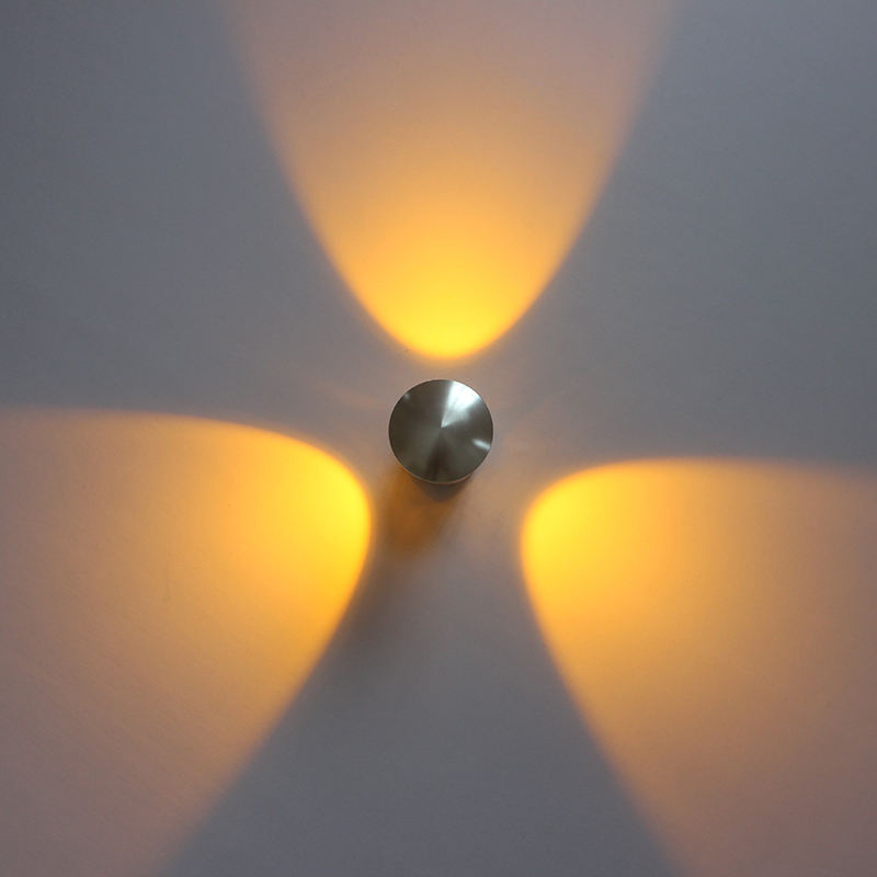 Lámpara de pared LED moderna de 360 ​​​​grados Lámpara de pared Arriba y abajo Iluminación exterior e interior