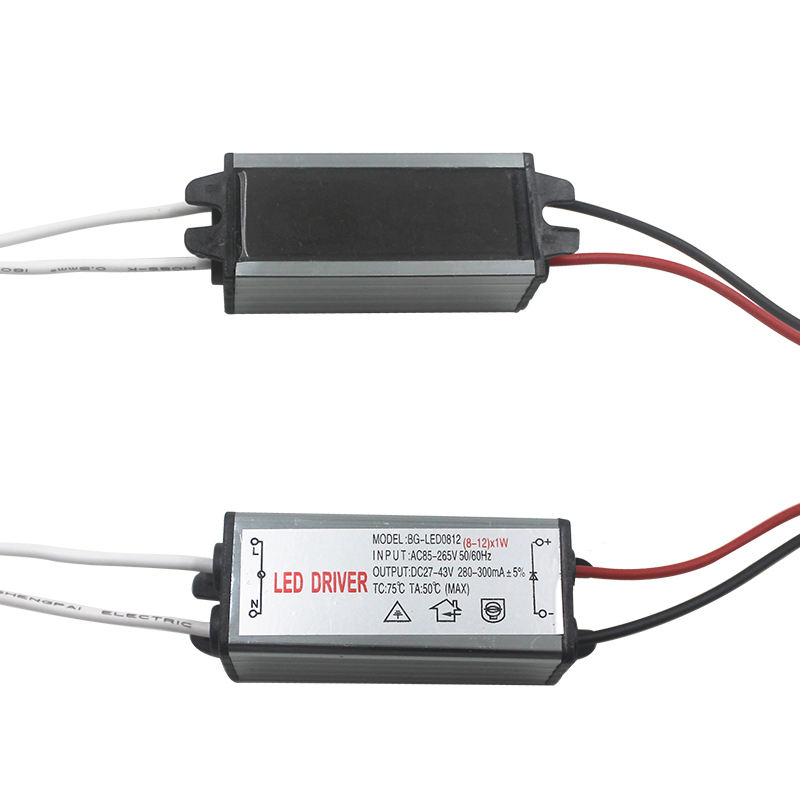 1-3W IP65 controlador de luz LED a prueba de agua AC85-265V DC3-43V transformador LED adaptador de fuente de alimentación para lámpara/Chips Led para exteriores