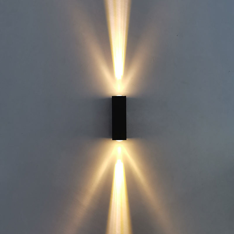 Venta caliente con precios de fábrica Lámpara de pared de aluminio IP65 Luz de punto montada en la pared Luz de pared LED impermeable Luz de punto de alto brillo