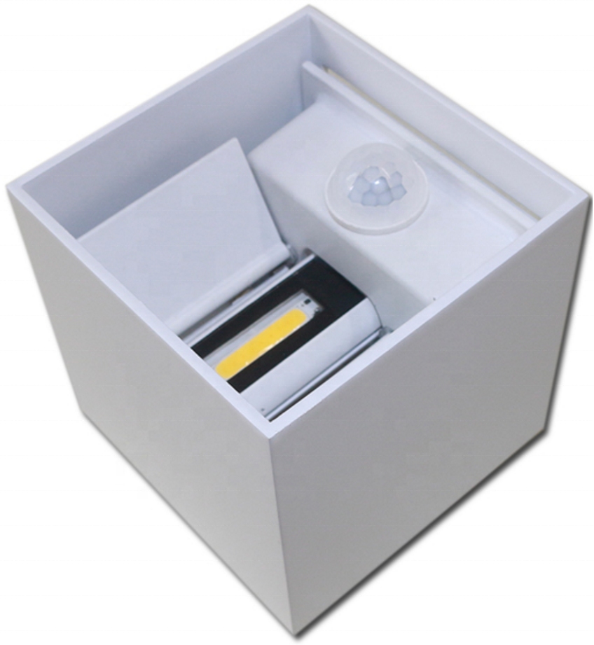 Nuevo Cubo con Sensor de movimiento, luz LED de pared de 12W, luz cálida para exteriores, impermeable, ajustable hacia arriba y hacia abajo, sin escalones, para dormitorio, Loft, vogue