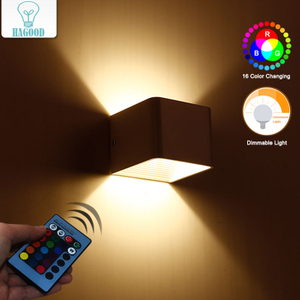 Lámpara de pared led de cubo de 3W de alta calidad con control remoto rgb para iluminación de sala de estar interior
