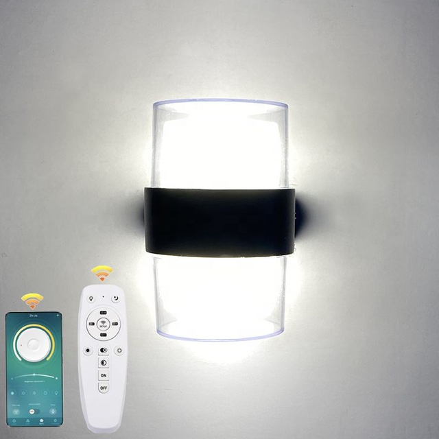 LED Innovador 2.4G Control remoto inteligente Temperatura de tres colores 3 modos Colores Lámpara de pared impermeable IP65 Arriba y abajo