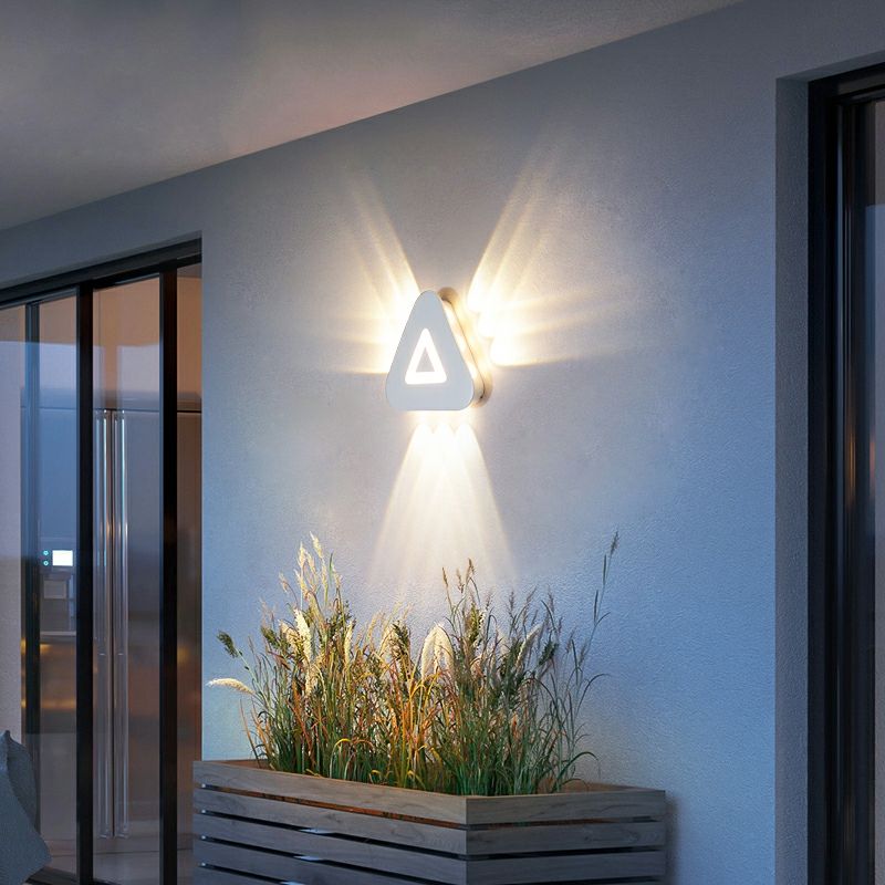 Lámparas de pared LED con forma de triángulo minimalista moderno, lámparas de pared para exteriores de estilo nórdico, sala de estar, AC85-265V de 12W, iluminación elegante Simple