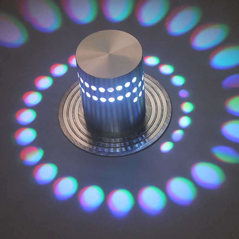 Lámpara de pared LED RGB con orificio en espiral para interiores