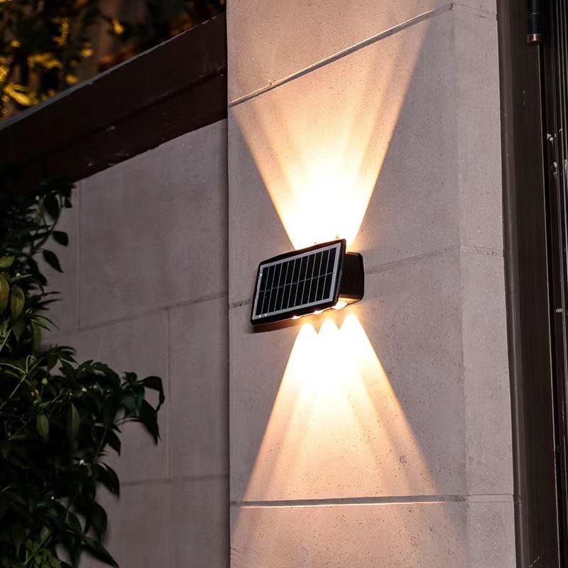 Nueva luz de pared solar para exteriores, luces de pared LED impermeables para patio, calle, paisaje, jardín, lámpara de decoración, lámpara de pared solar para exteriores