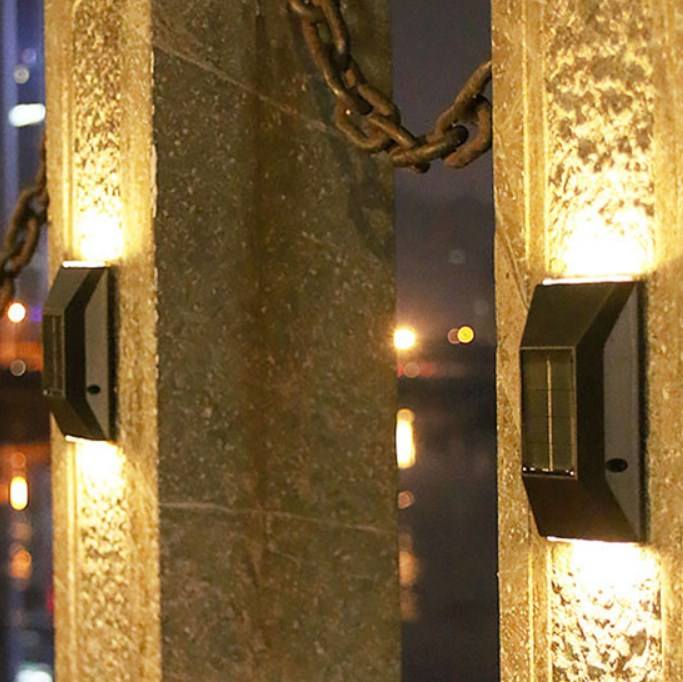 El producto más nuevo Abs Interior Hotel Luz decorativa Exterior Ip65 Impermeable Lámpara de pared LED solar Panel solar Luz de calle LED