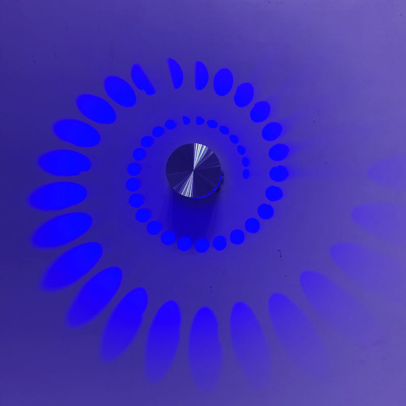El agujero espiral caliente de las ventas de la fábrica llevó la lámpara de la luz del aplique de la pared Rgb con precio al por mayor
