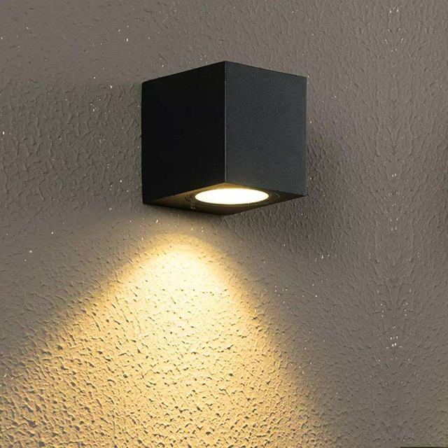 Lámpara de pared impermeable de un solo cabezal cuadrado de 5W lámpara de noche única lámpara de pared impermeable IP65 para decoración de jardín