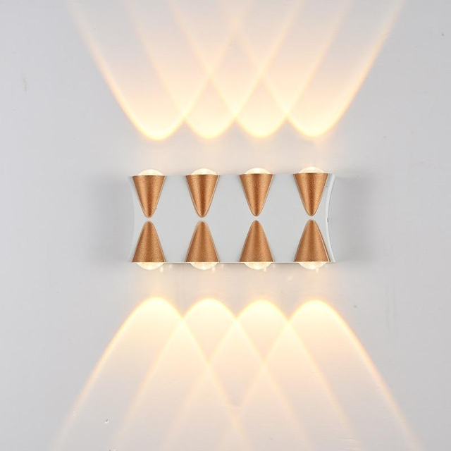 4W 6W 8W IP65 LED Luz de pared Lámpara impermeable para exteriores Lámpara de pared interior Arriba y abajo Luz de pared Luz LED moderna