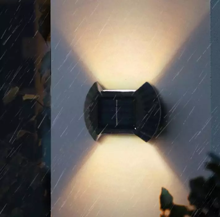 2LED 8LED Luz LED solar inteligente Luz de jardín impermeable al aire libre Lámparas de pared con energía solar Apliques Decoración Lámpara solar de jardín LED