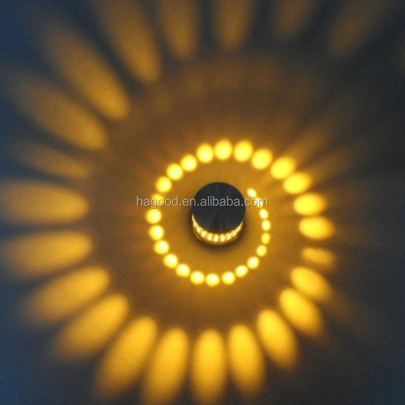 Más vendidos 3W AC85 ~ 265V Aplique de pared de aluminio Lámpara de decoración interior Lámpara de pared RGB con controlador