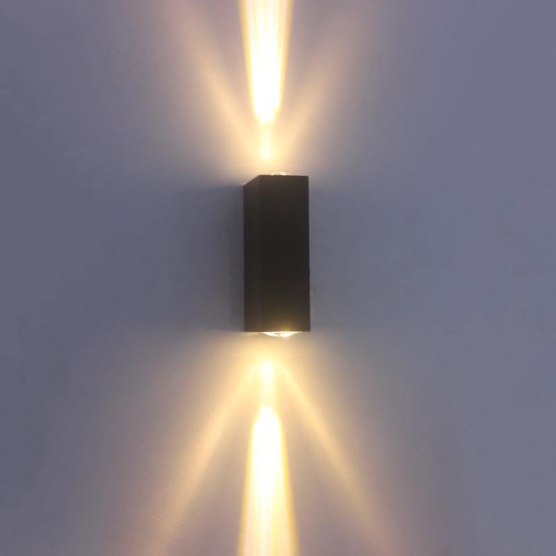 Venta caliente con precios de fábrica Lámpara de pared de aluminio IP65 Luz de punto montada en la pared Luz de pared LED impermeable Luz de punto de alto brillo