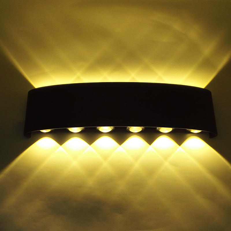 LED moderno de aluminio para interiores y exteriores Ip65 hacia arriba y hacia abajo para el hogar, escaleras, habitación, mesita de noche, luz de baño, lámpara LED blanca o negra