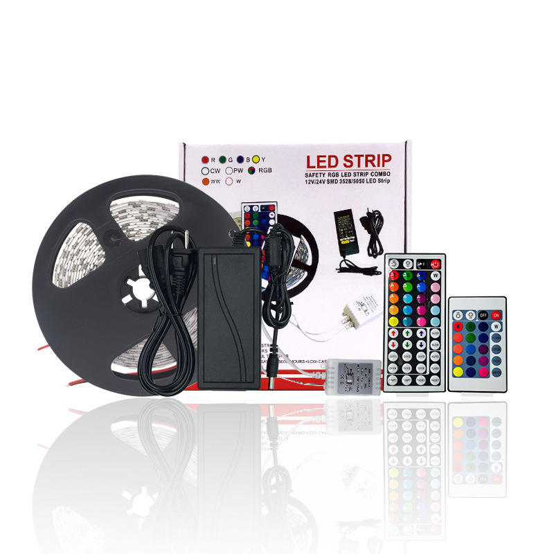 Gran oferta de tira de luces LED 5050 RGB resistente al agua con controlador de teclas 24/44