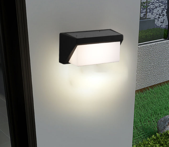 Lámpara de pared solar lámpara de patio al aire libre impermeable al aire libre hogar super brightvilla lámpara de mesa led venta directa de fábrica