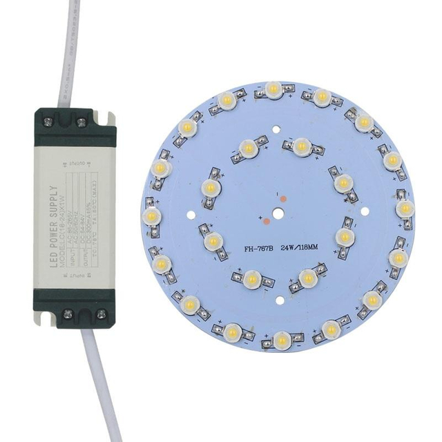 Conductor plástico de la fuente de alimentación de la cáscara del panel LED del tablero del microprocesador del poder más elevado de la estrella de la luz del punto del bulbo de 24W LED