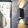 Montaje impermeable hacia arriba y hacia abajo Aplique de luz exterior para jardín Gran exterior Montado en la pared Led