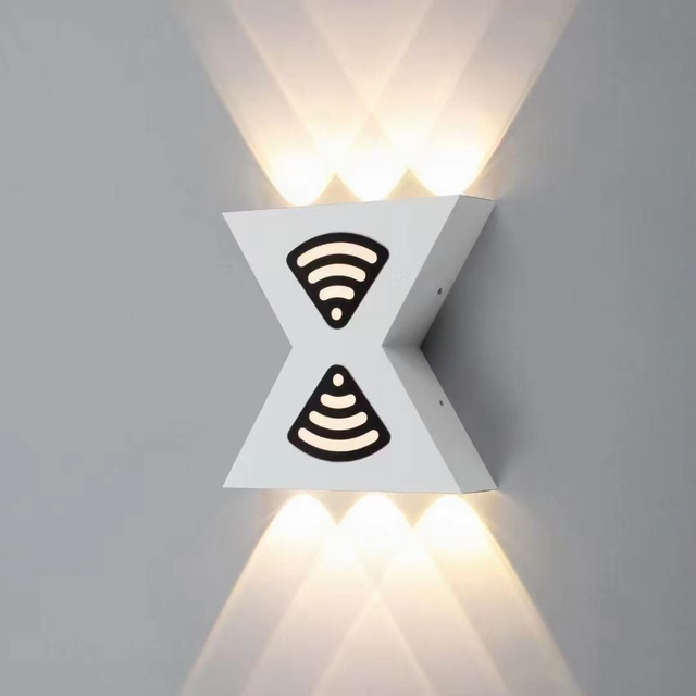 Lámpara de pared con forma de letra de 12 W Luz hacia arriba y hacia abajo Aplique de pared LED para exteriores Aplique de pared para exteriores moderno Aplique de pared para exteriores negro Aplique de pared para exteriores negro