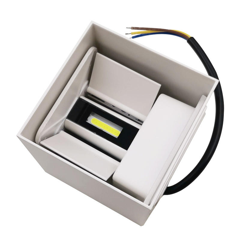 Cubo de luz Led moderno, lámpara de pared de ángulo ajustable impermeable y luz de pared para exteriores con precio de fábrica de alta calidad